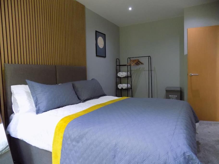 2 Bedroom Luxury City Centre Apt Lincoln Buitenkant foto