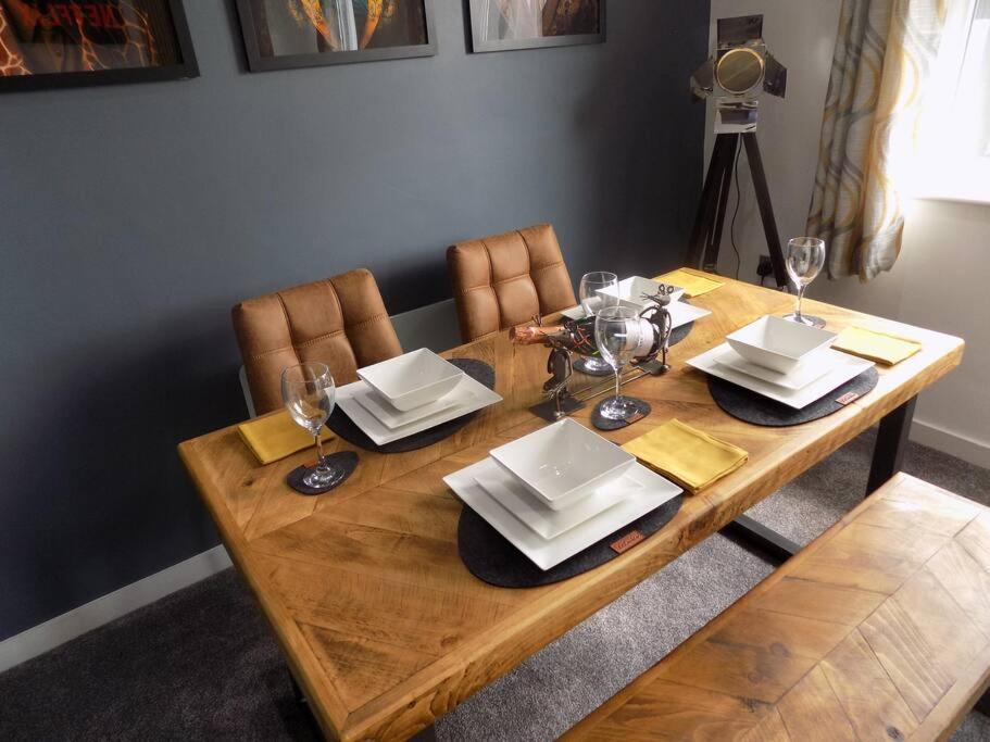2 Bedroom Luxury City Centre Apt Lincoln Buitenkant foto