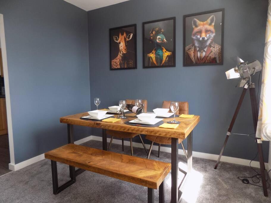 2 Bedroom Luxury City Centre Apt Lincoln Buitenkant foto